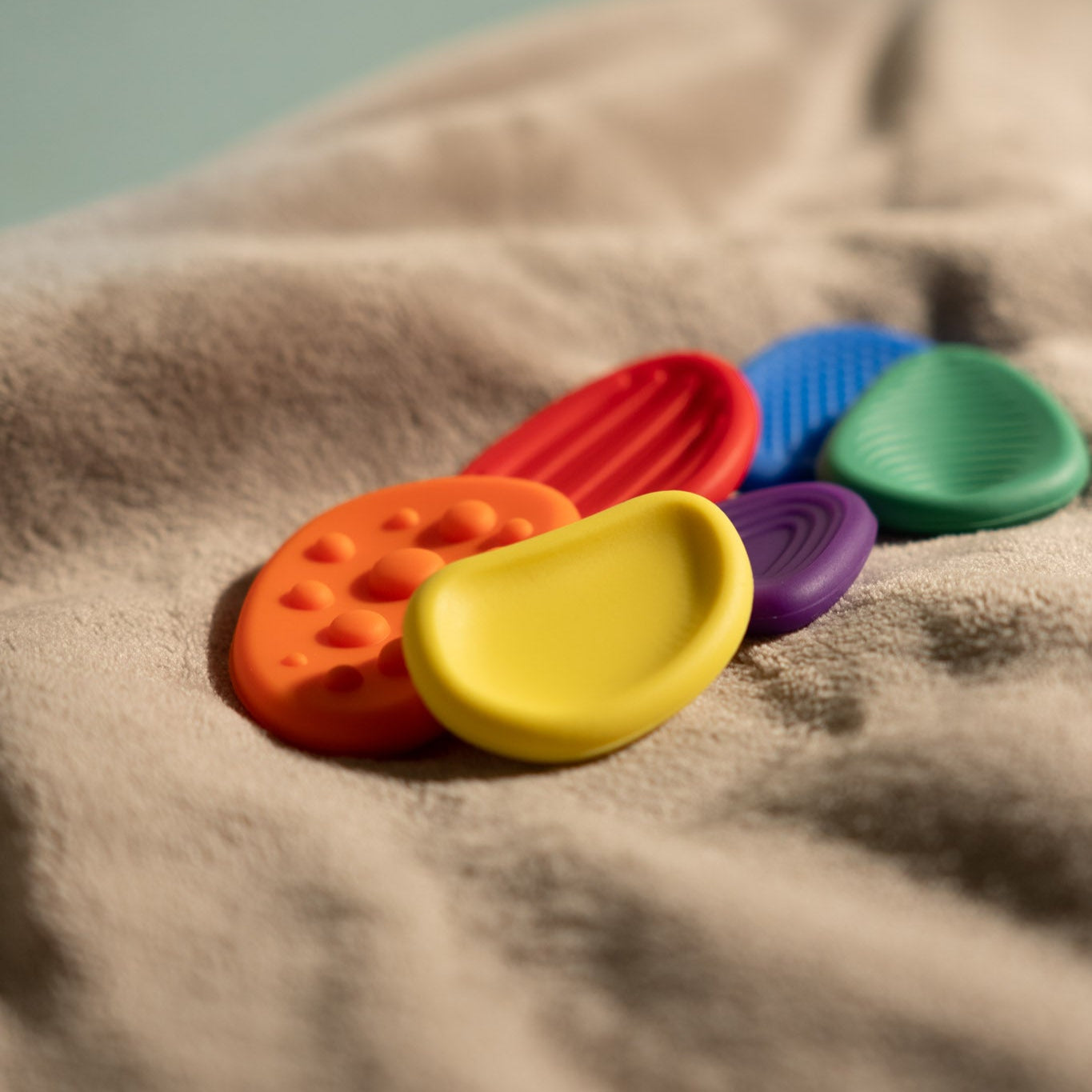 Silicone stones