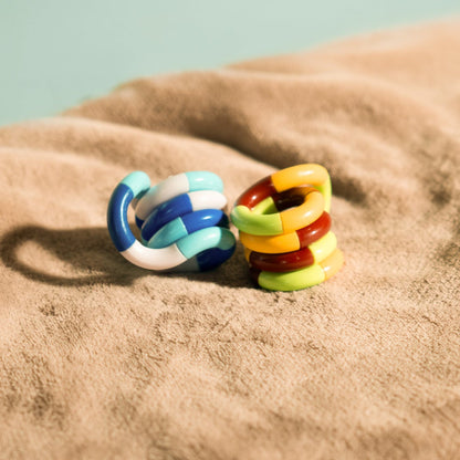 Tangle toy