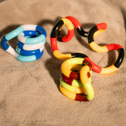 Tangle toy